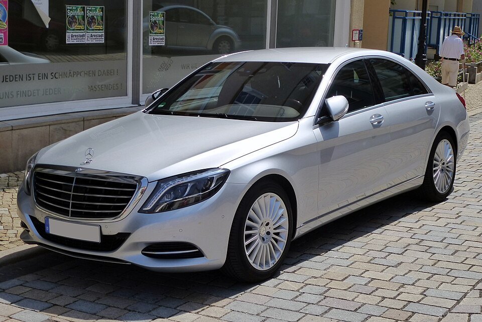 Benefactor Schafter LWB