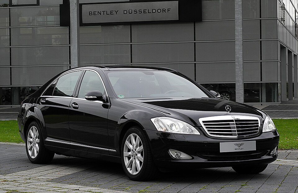 Benefactor Schafter V12