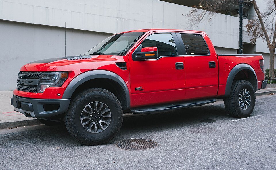 Vapid Caracara 4x4
