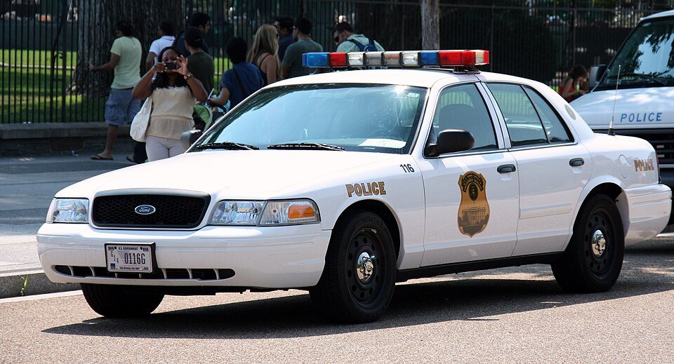 Vapid Stanier Police Cruiser